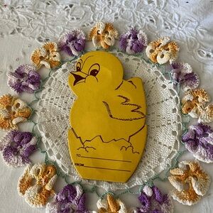 VINTAGE BANK QUARTER SAVER CARD - CHICK SHAPED